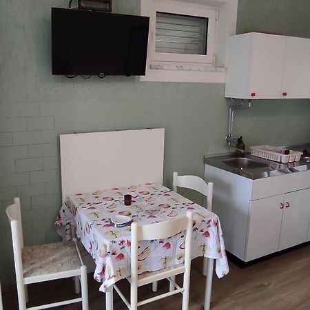 Studio Punat 5410A Exterior photo