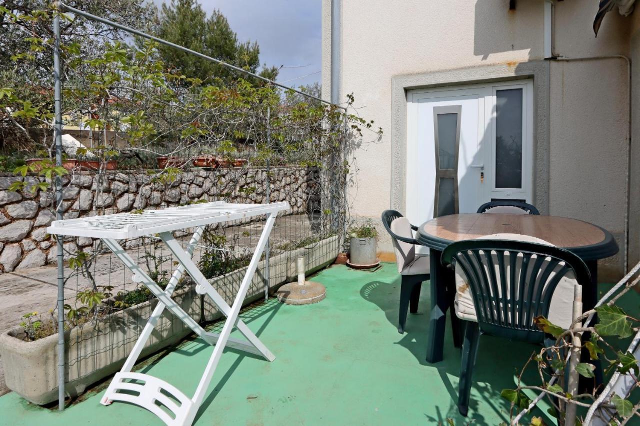 Studio Punat 5410A Exterior photo